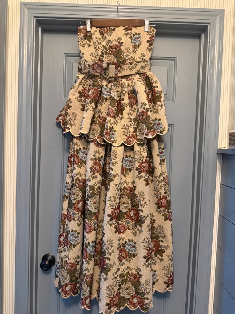Mable strapless tapestry dress - Picture 3 of 7
